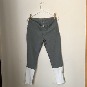 Mondetta Training Leggings size Large